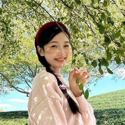 青春请闭眼 海报